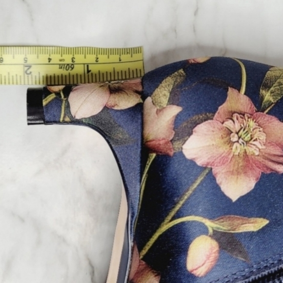 Ted Baker London Amaedip Floral Kitten Heel Booties size 8 / 38.5 - Picture 8 of 8